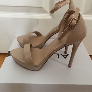 High Heels, Aldo, Bone